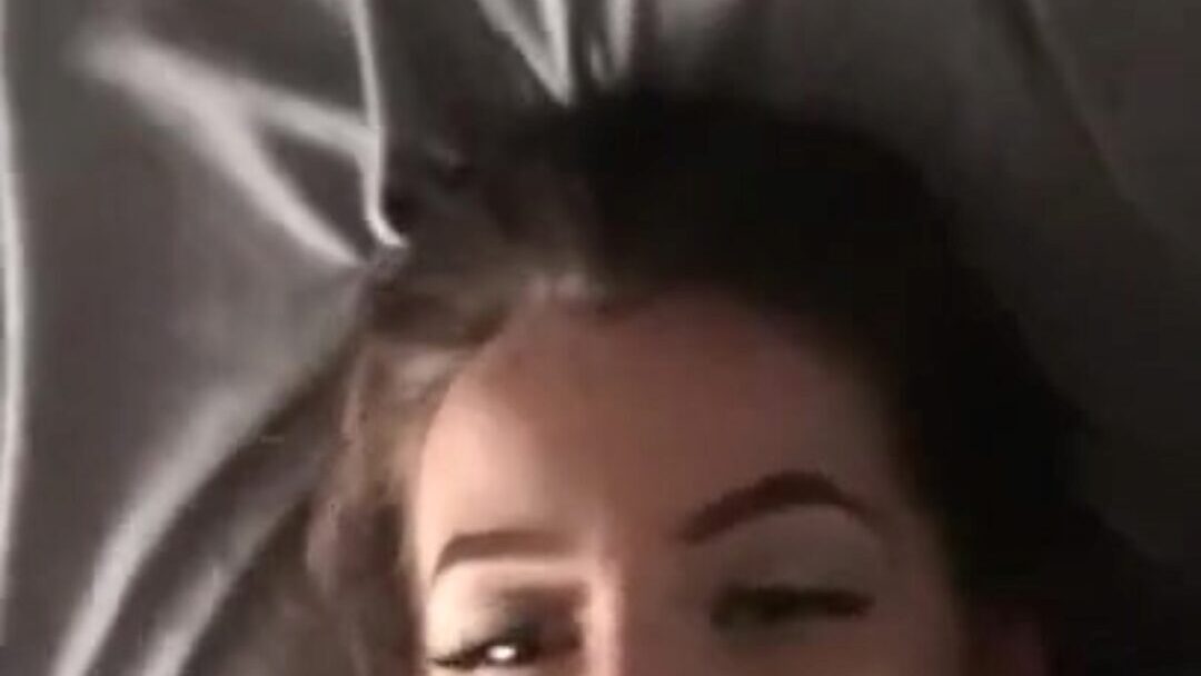 brunette perfecte deepthroat facefuck