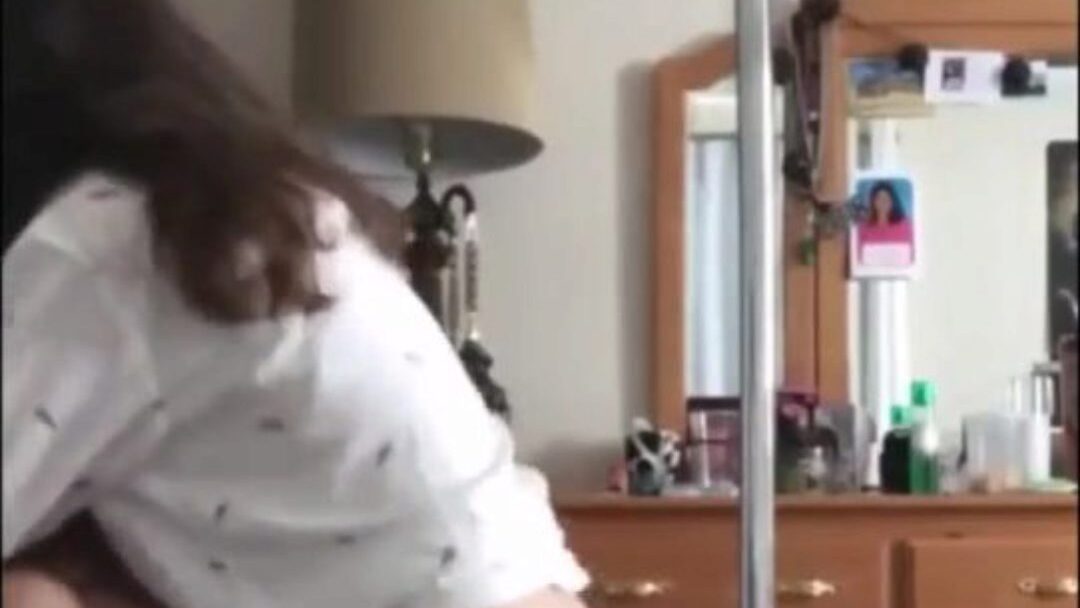 turk guzel kucakta hayatinin en guzel anlarini yasiyor turco fare l'amore in età legale adolescente