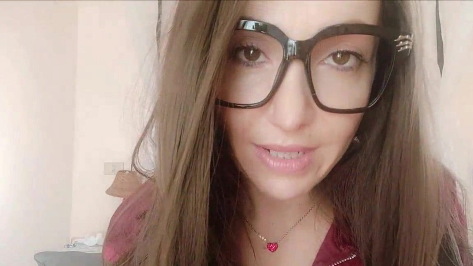 אמא יודעת: לא הלכת לבית הספר לטרטר כל היום. עכשיו היא תעניש אותך